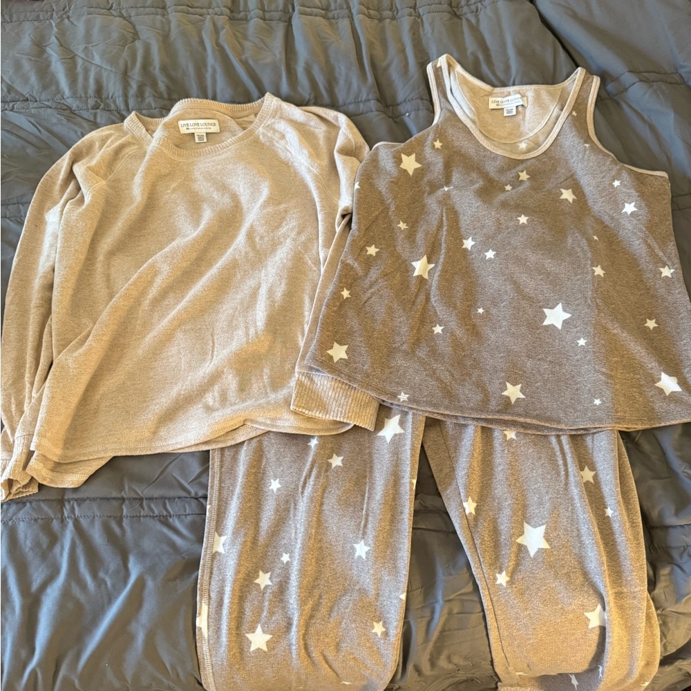 Karen Neuburger Gray Star Pajama Set